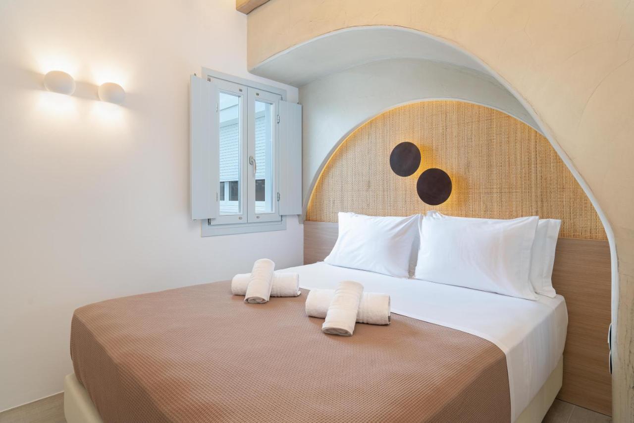 Airth Santorini Suites Firostefani Esterno foto