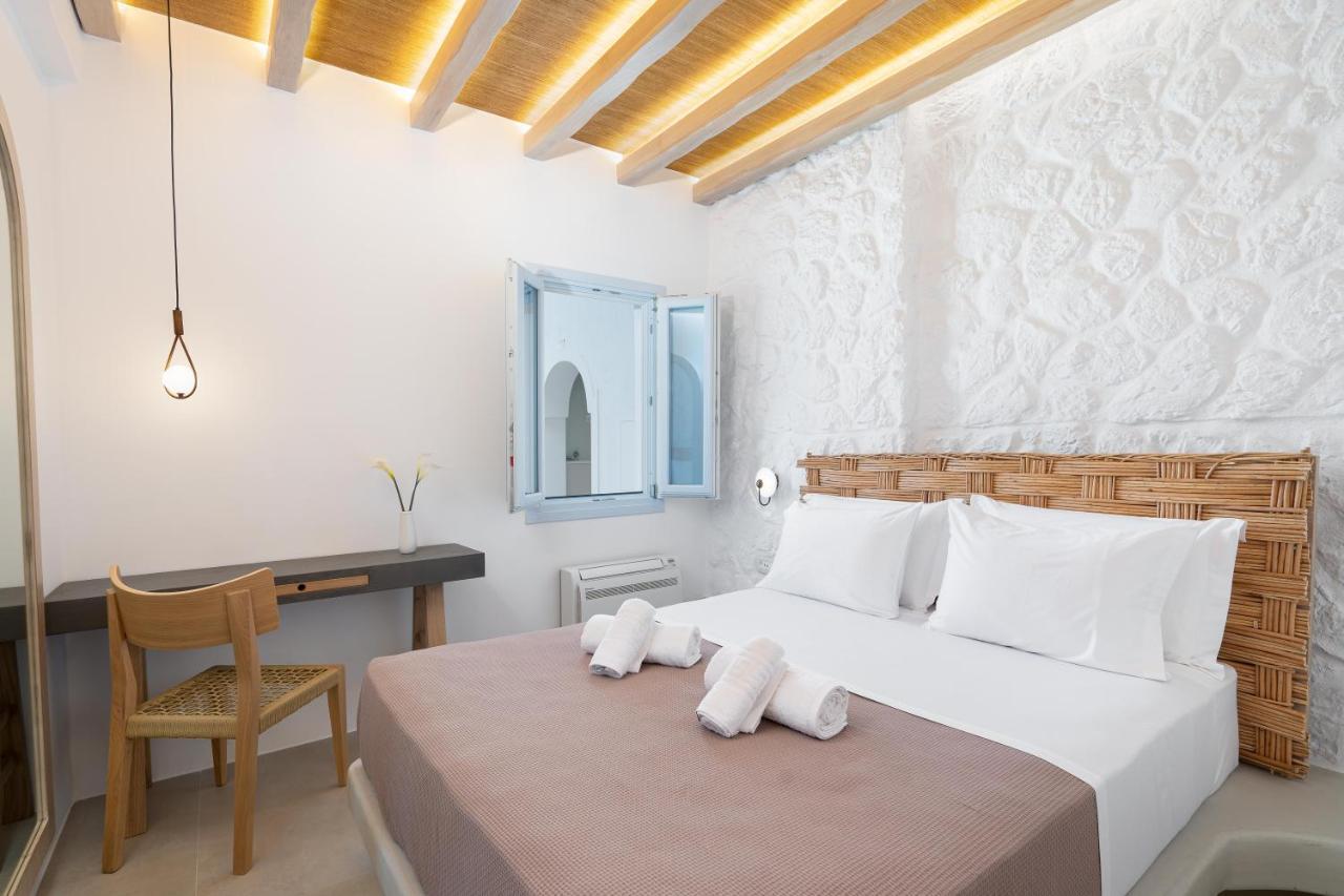 Airth Santorini Suites Firostefani Esterno foto