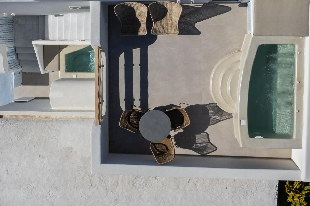 Airth Santorini Suites Firostefani Esterno foto